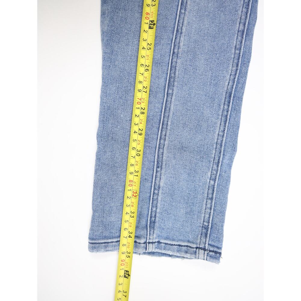 Utility Workwear KUT from the Kloth Reese Cargo Straight Ankle Medium Wash Jeans - Picture 10 of 15